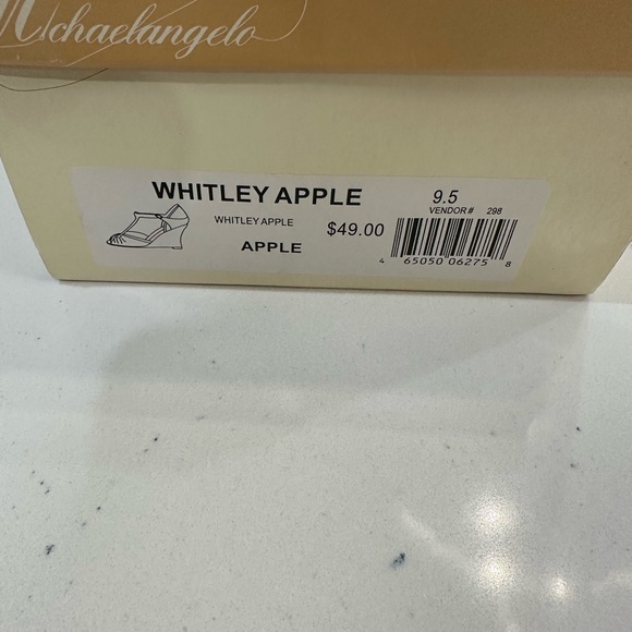 Satin shoes - Picture 5 of 5